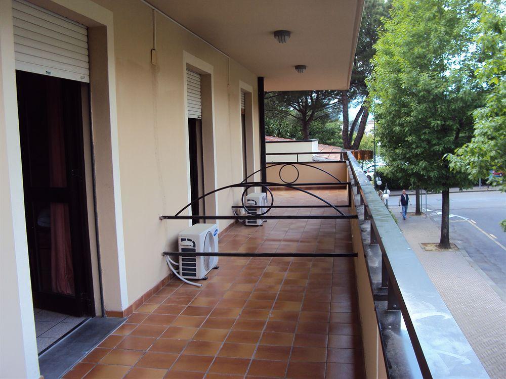 Vintage Hotel Montecatini Terme Buitenkant foto