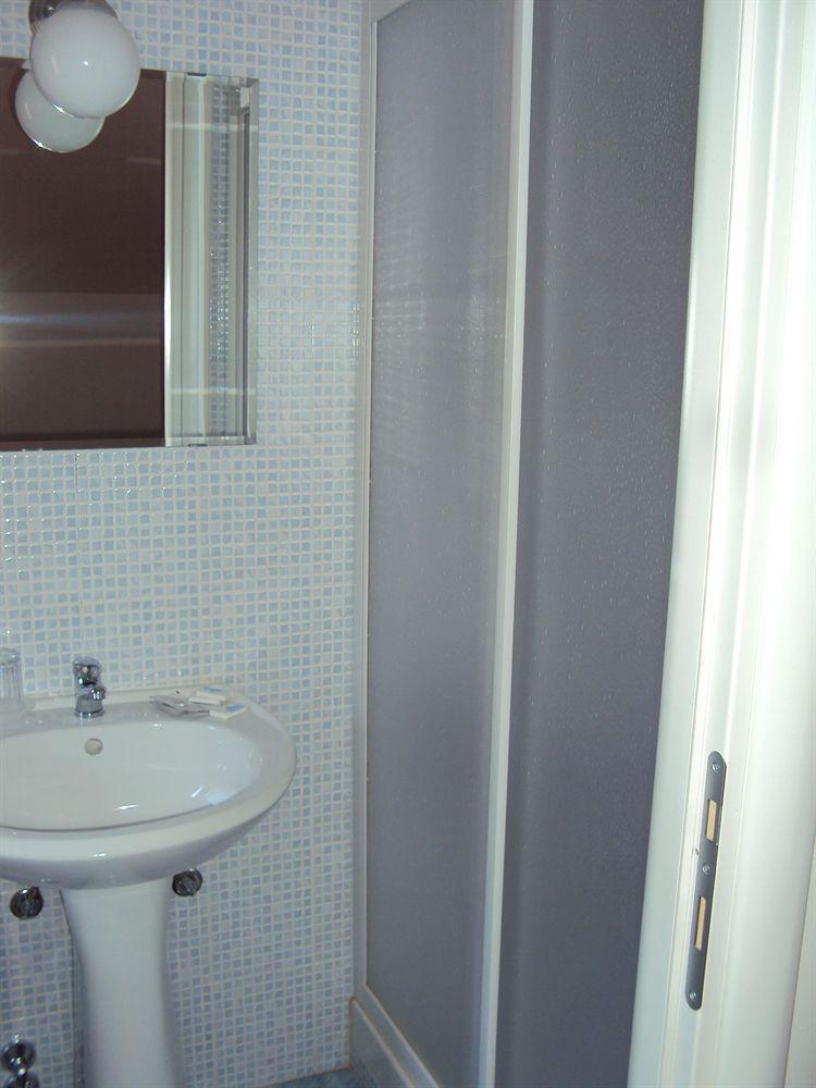 Vintage Hotel Montecatini Terme Buitenkant foto