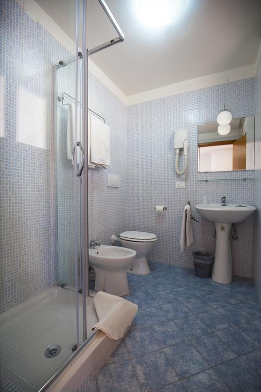 Vintage Hotel Montecatini Terme Buitenkant foto
