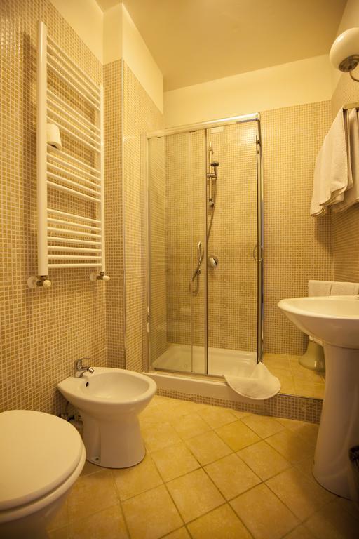 Vintage Hotel Montecatini Terme Buitenkant foto