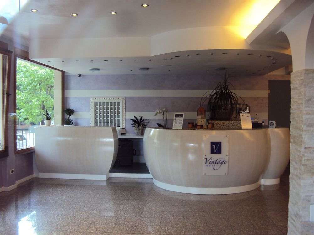Vintage Hotel Montecatini Terme Buitenkant foto